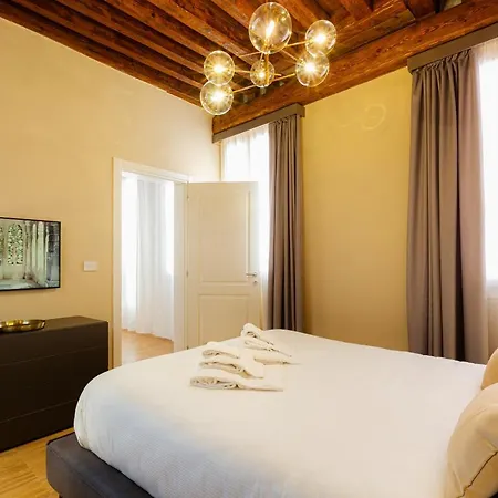 Fraivolti Apartment *